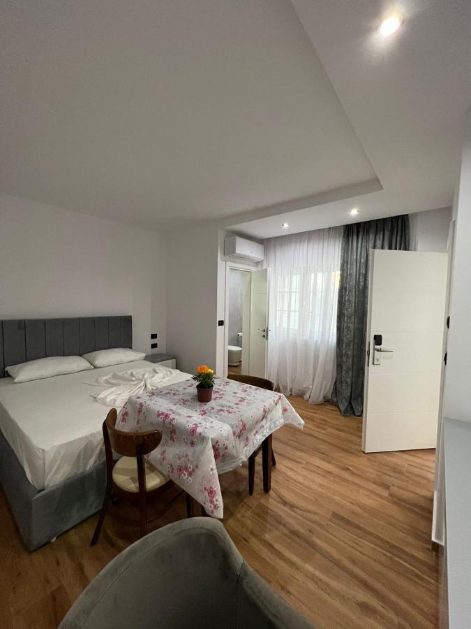 Hotel Vila Herta Δυρράχιο Εξωτερικό φωτογραφία